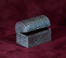 - Серебряный сундучок - РИ-001